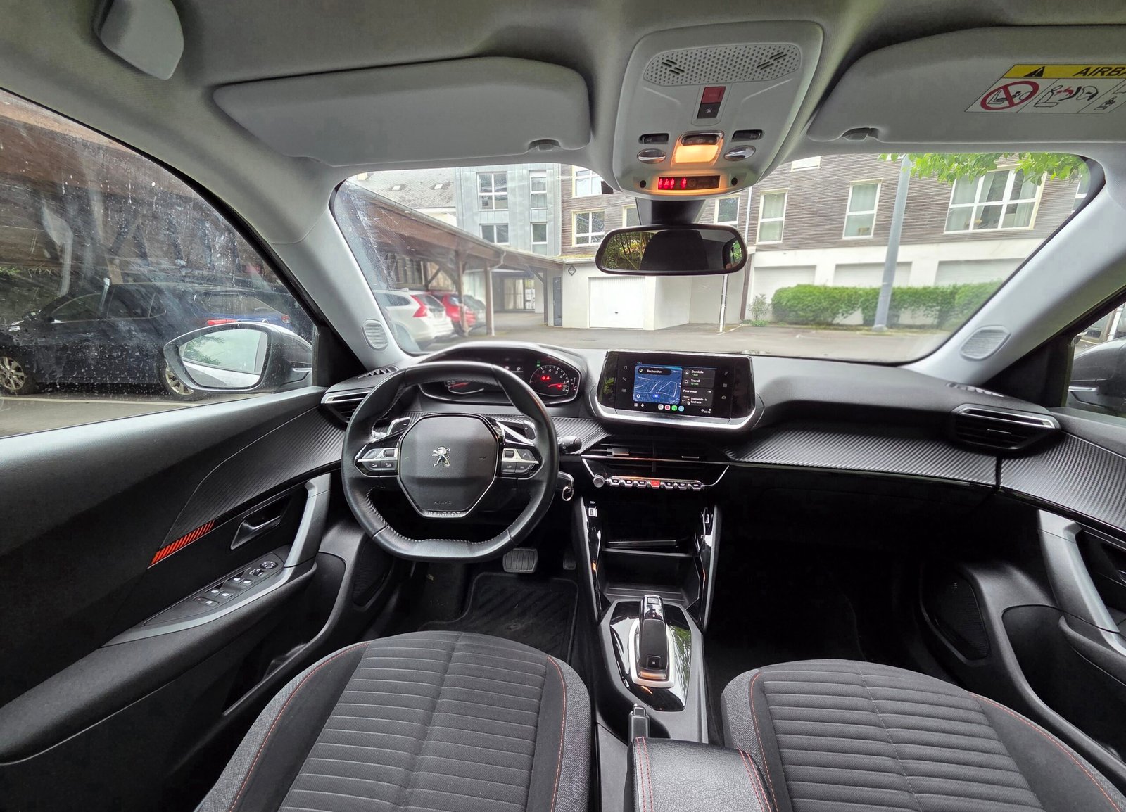 PEUGEOT 2008 – 1.5 BlueHDi 130ch EAT8