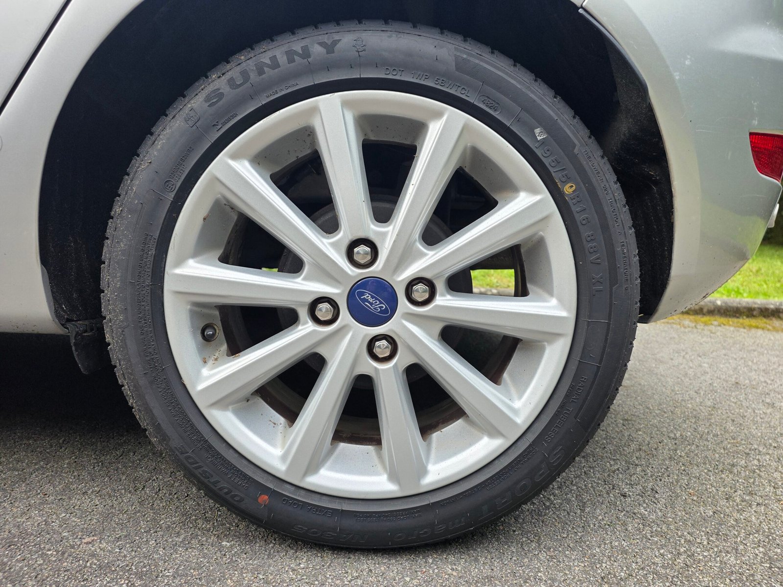 FORD FIESTA TITANIUM – 1.0 EcoBoost 100ch BVM5