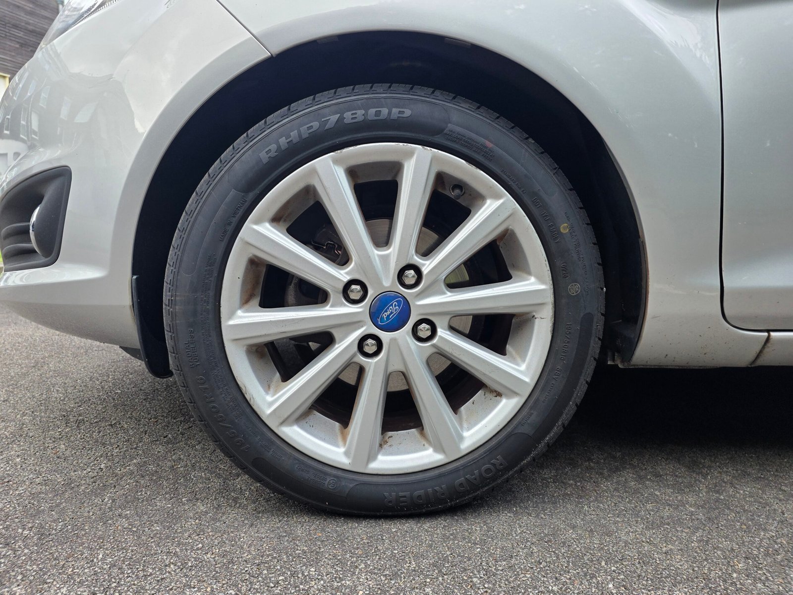 FORD FIESTA TITANIUM – 1.0 EcoBoost 100ch BVM5