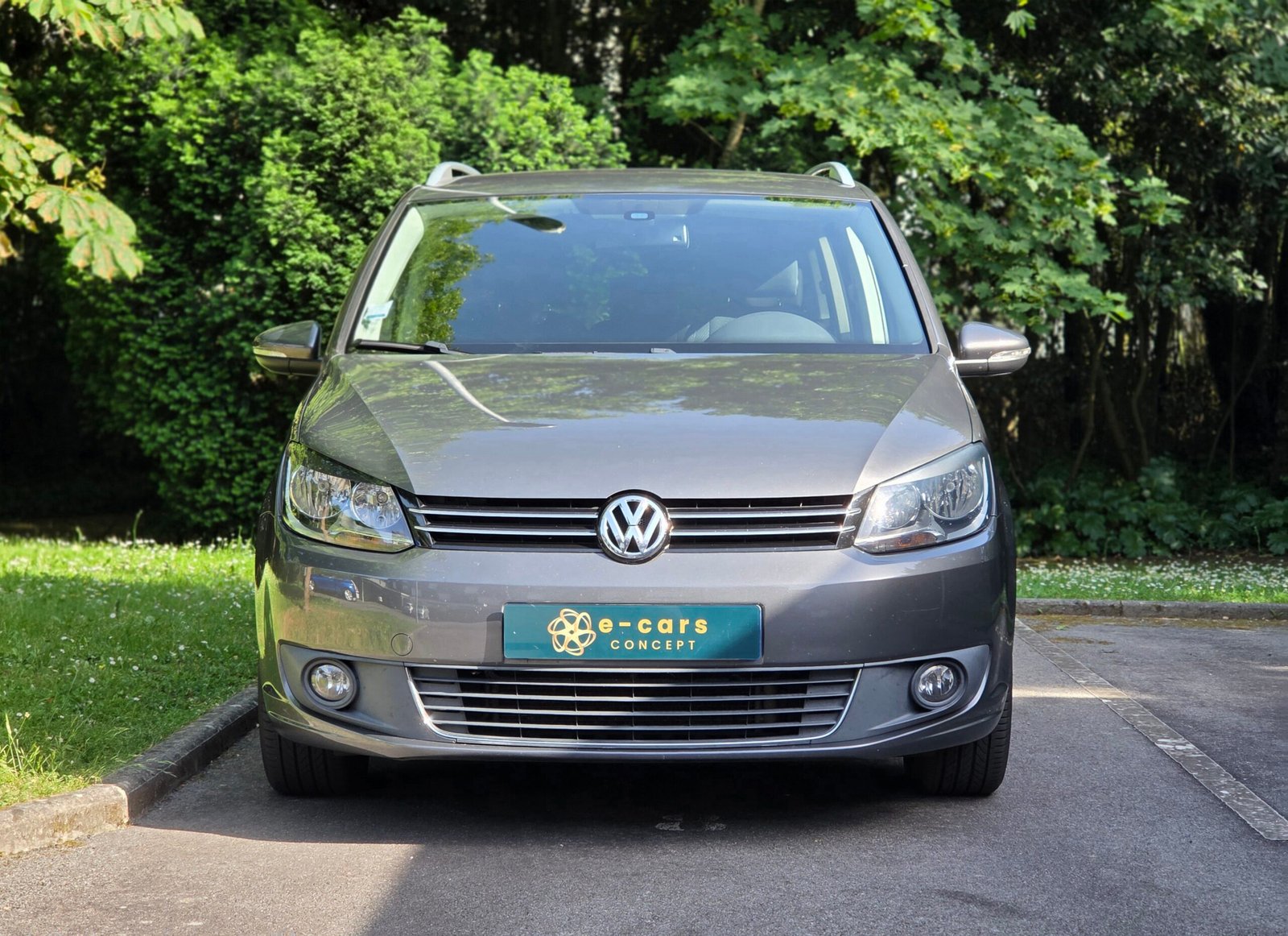 VOLKSWAGEN TOURAN Confortline – 1.6 TDi 105ch BVM6