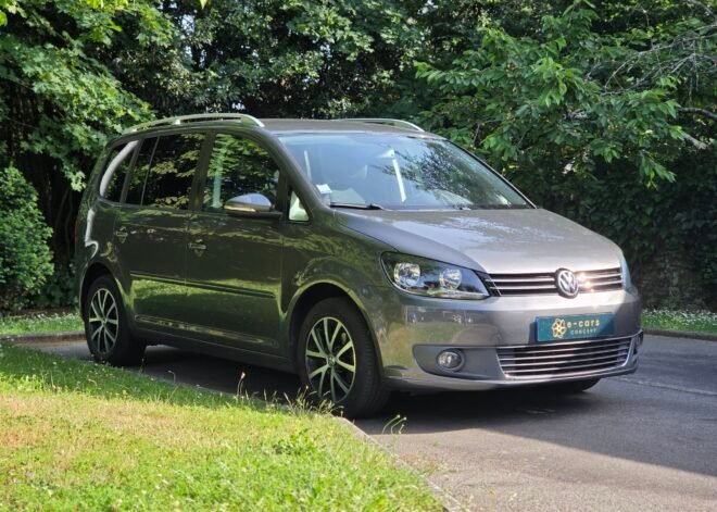 VOLKSWAGEN TOURAN Confortline – 1.6 TDi 105ch BVM6