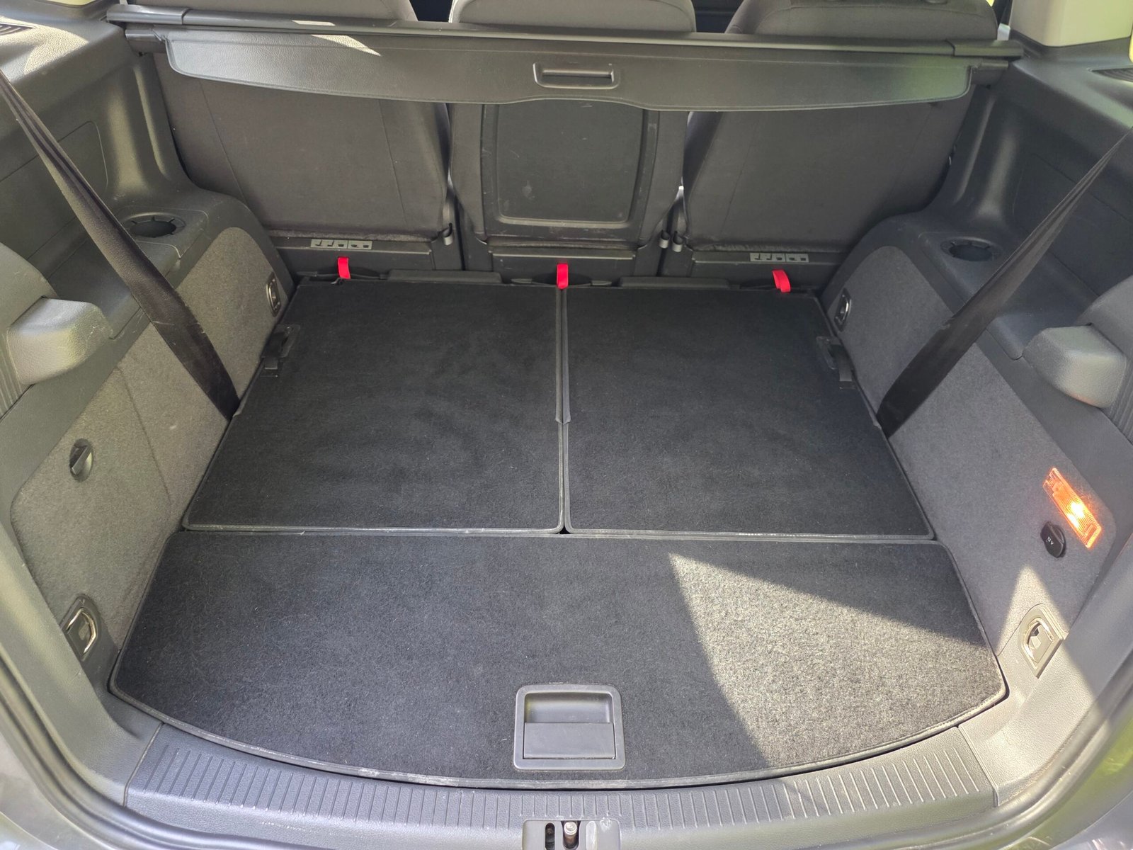 VOLKSWAGEN TOURAN Confortline – 1.6 TDi 105ch BVM6
