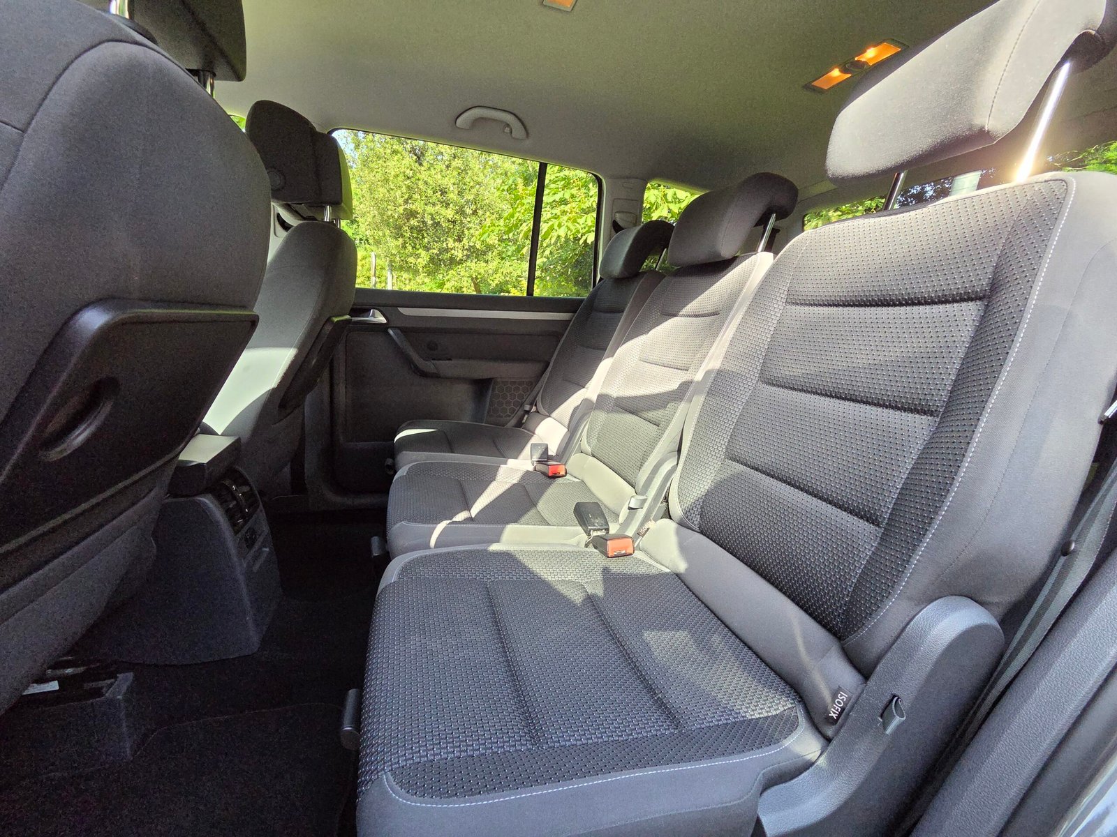 VOLKSWAGEN TOURAN Confortline – 1.6 TDi 105ch BVM6