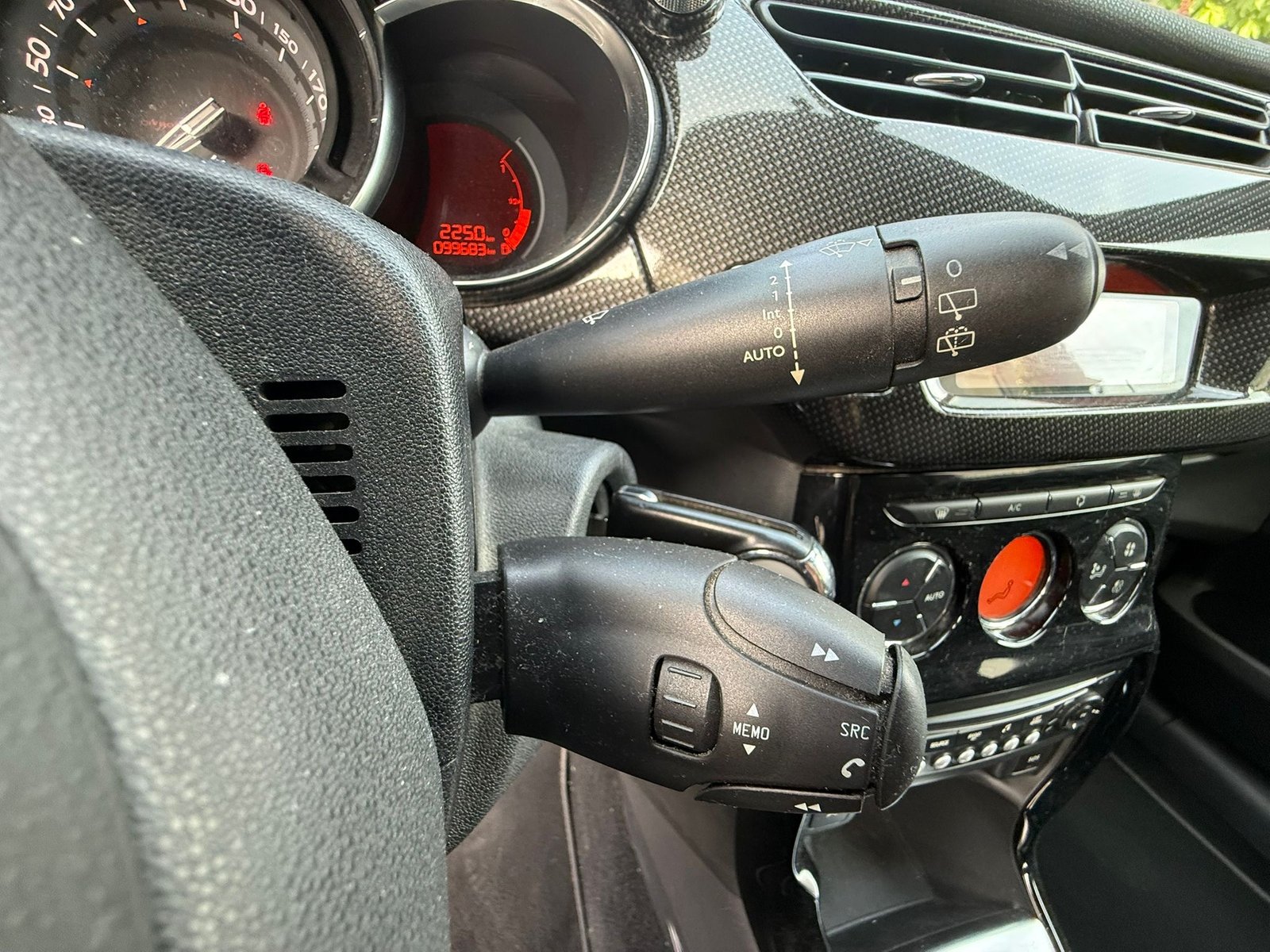 CITROËN DS3 sport chic 115ch