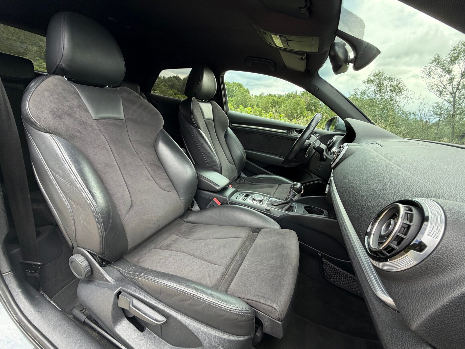 AUDI A3 8V 2.0 Tdi 150Ch “S Line” boite Automatique