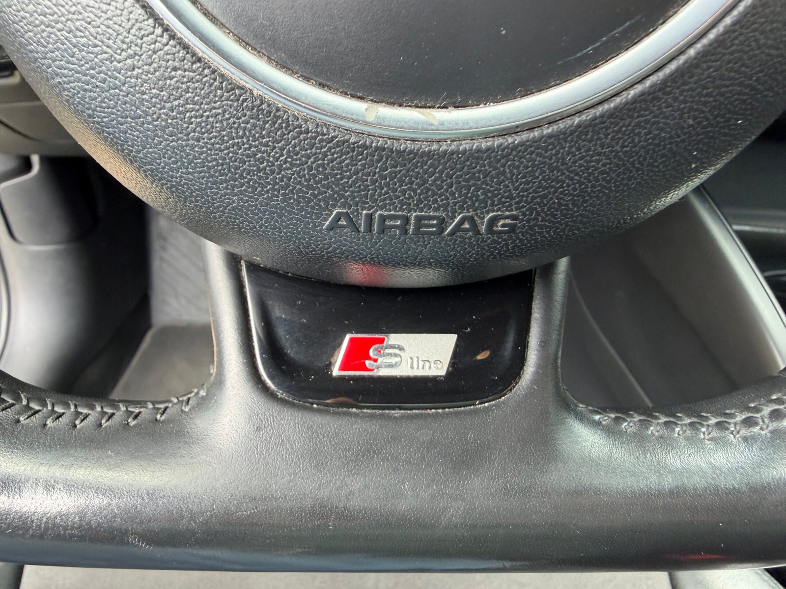 AUDI A3 8V 2.0 Tdi 150Ch “S Line” boite Automatique