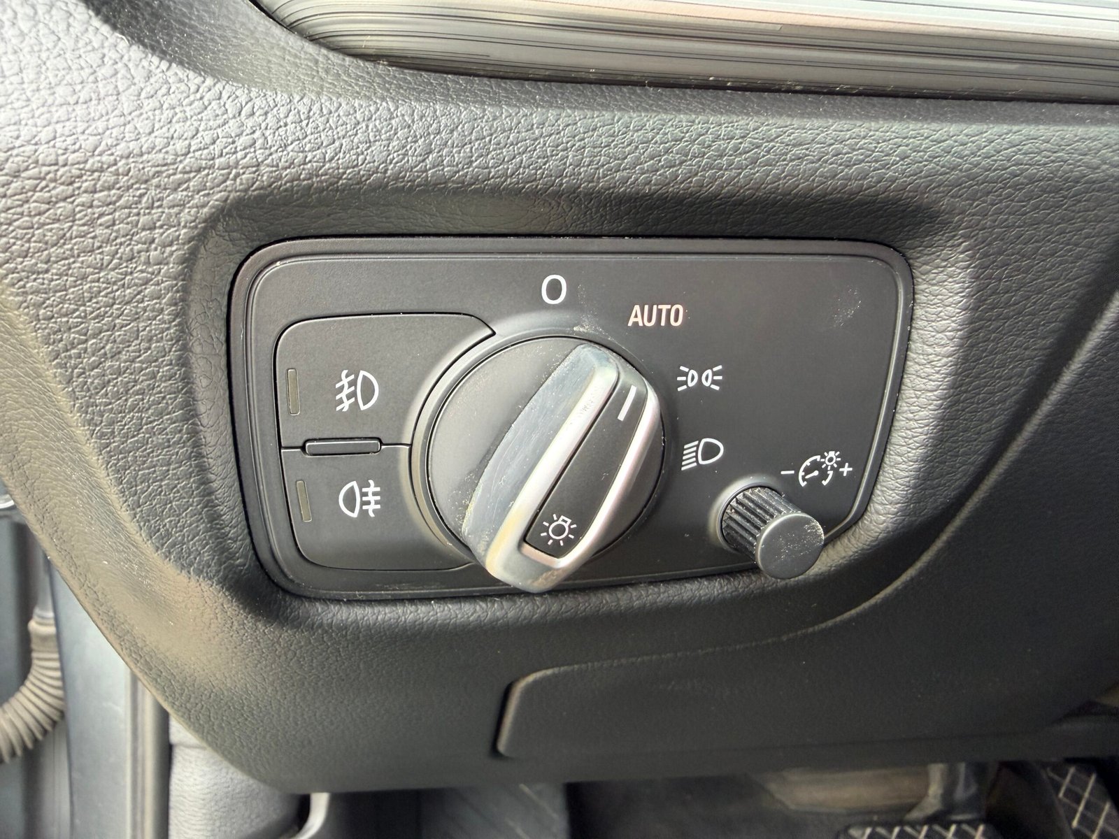 AUDI A3 8V 2.0 Tdi 150Ch “S Line” boite Automatique