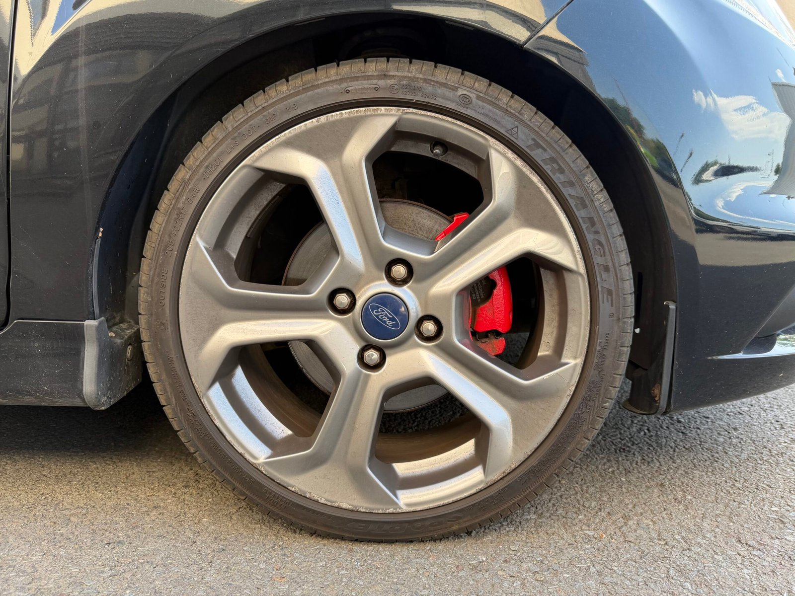 FORD Fiesta 1.6 T EcoBoost 182Ch “ST”