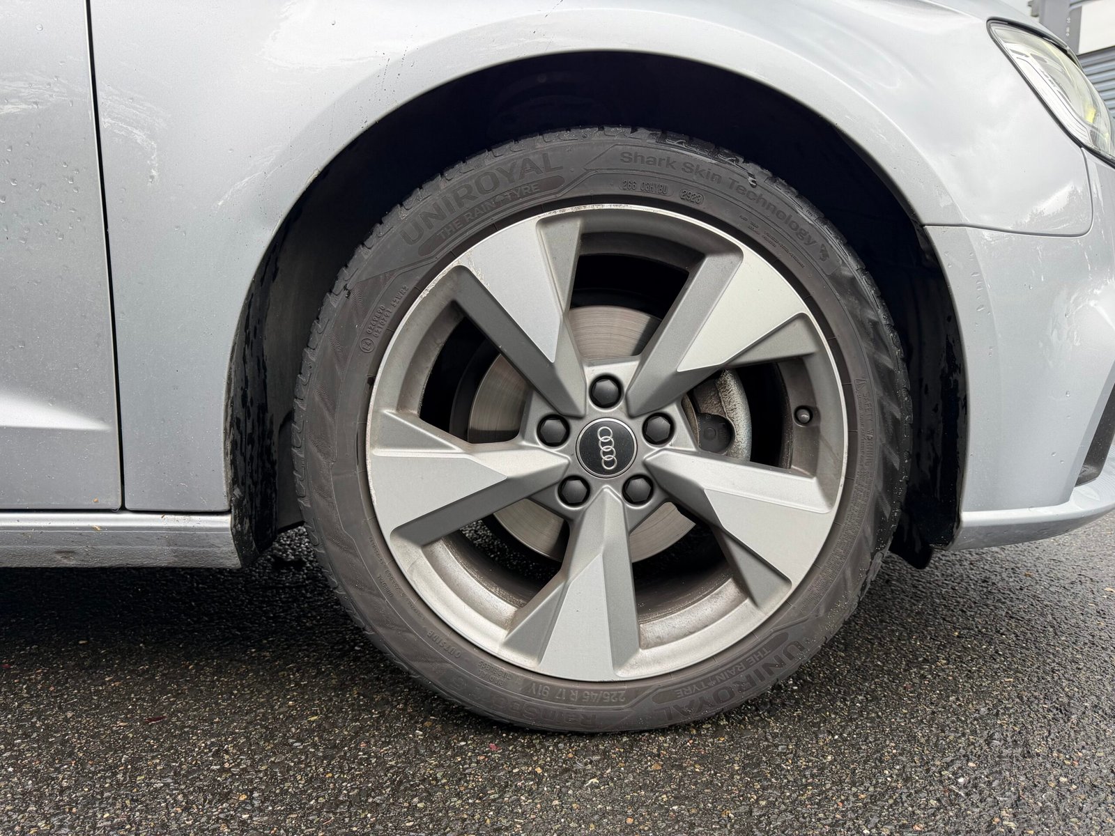 AUDI A3 Série 3 Phase 2 Sportback 1.6 TDI 16V S-Tronic7 S&S 116 cv Boîte auto Midnight Series
