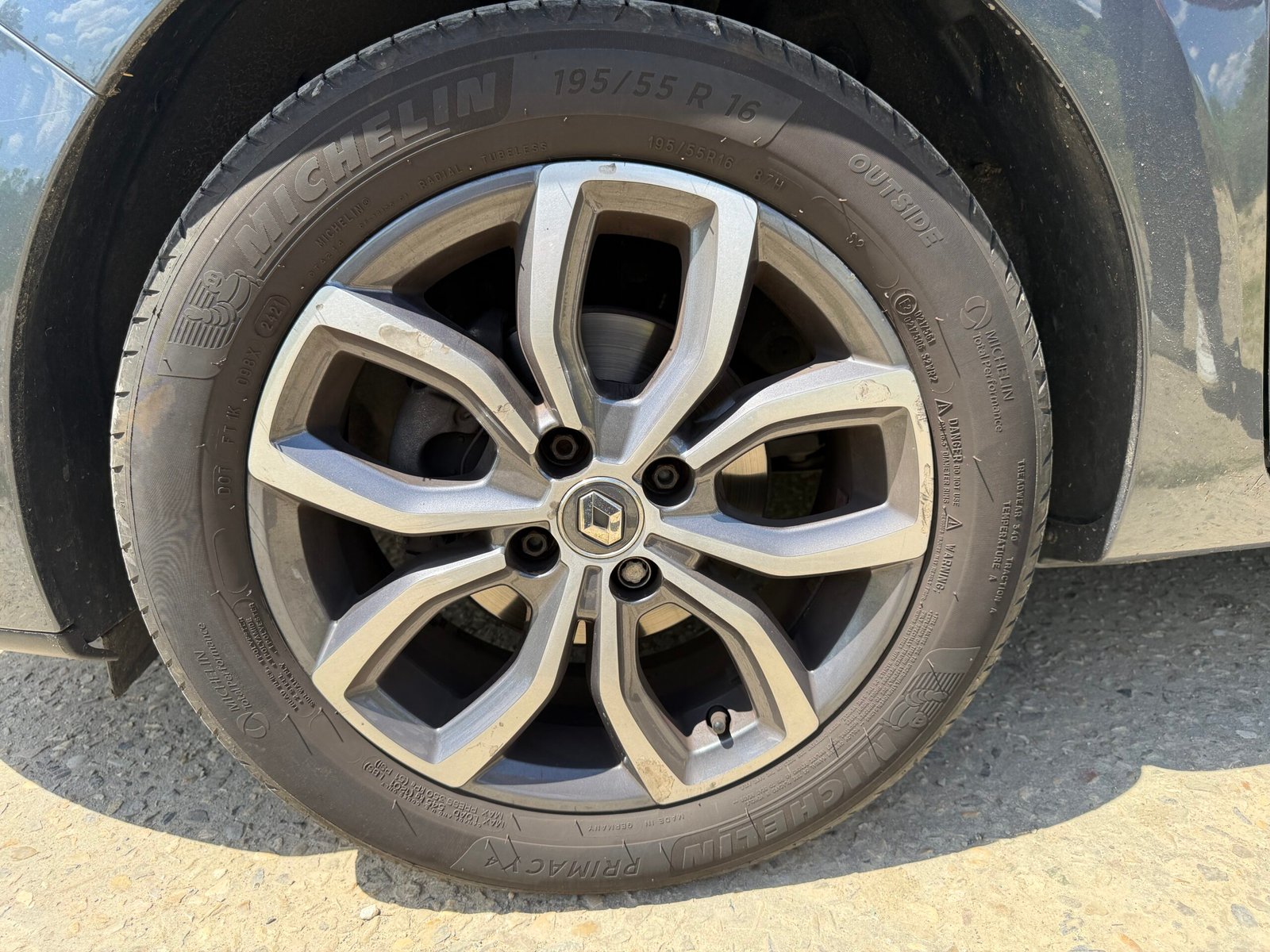 RENAULT Clio IV Phase 2 0.9 TCe 90ch “Intens”