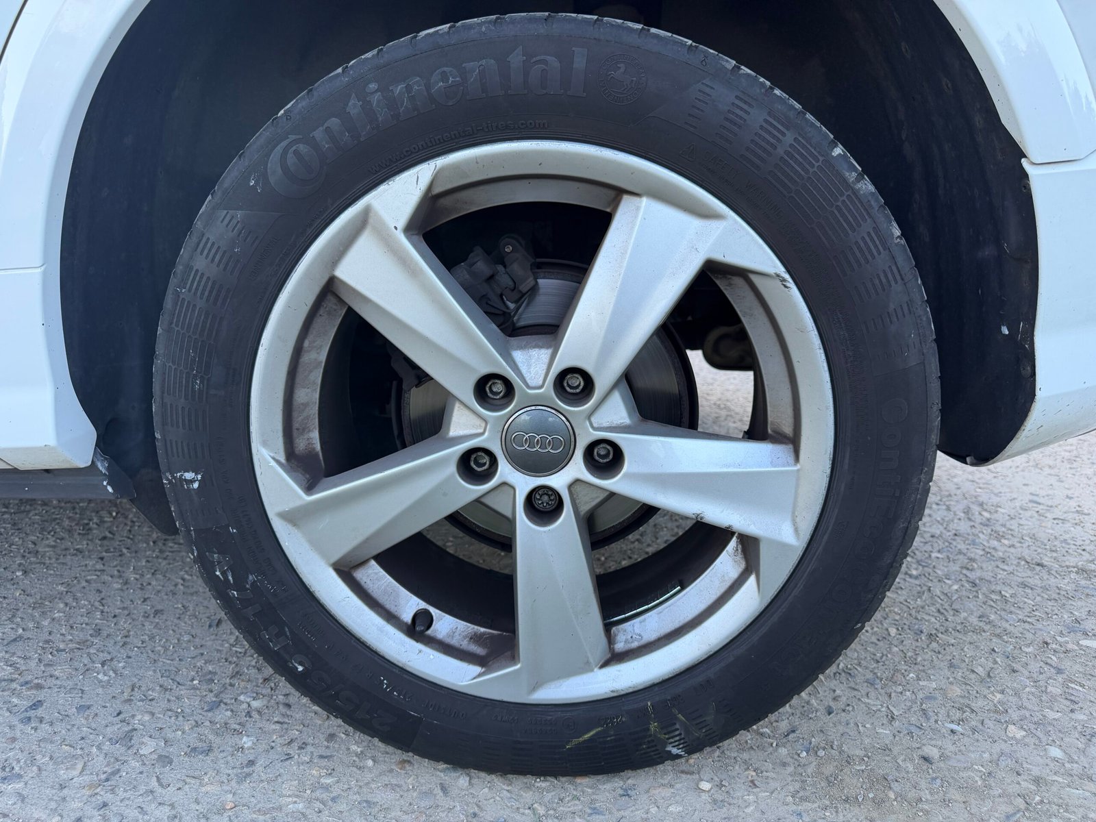 AUDI Q3 1,6 TDI Sport