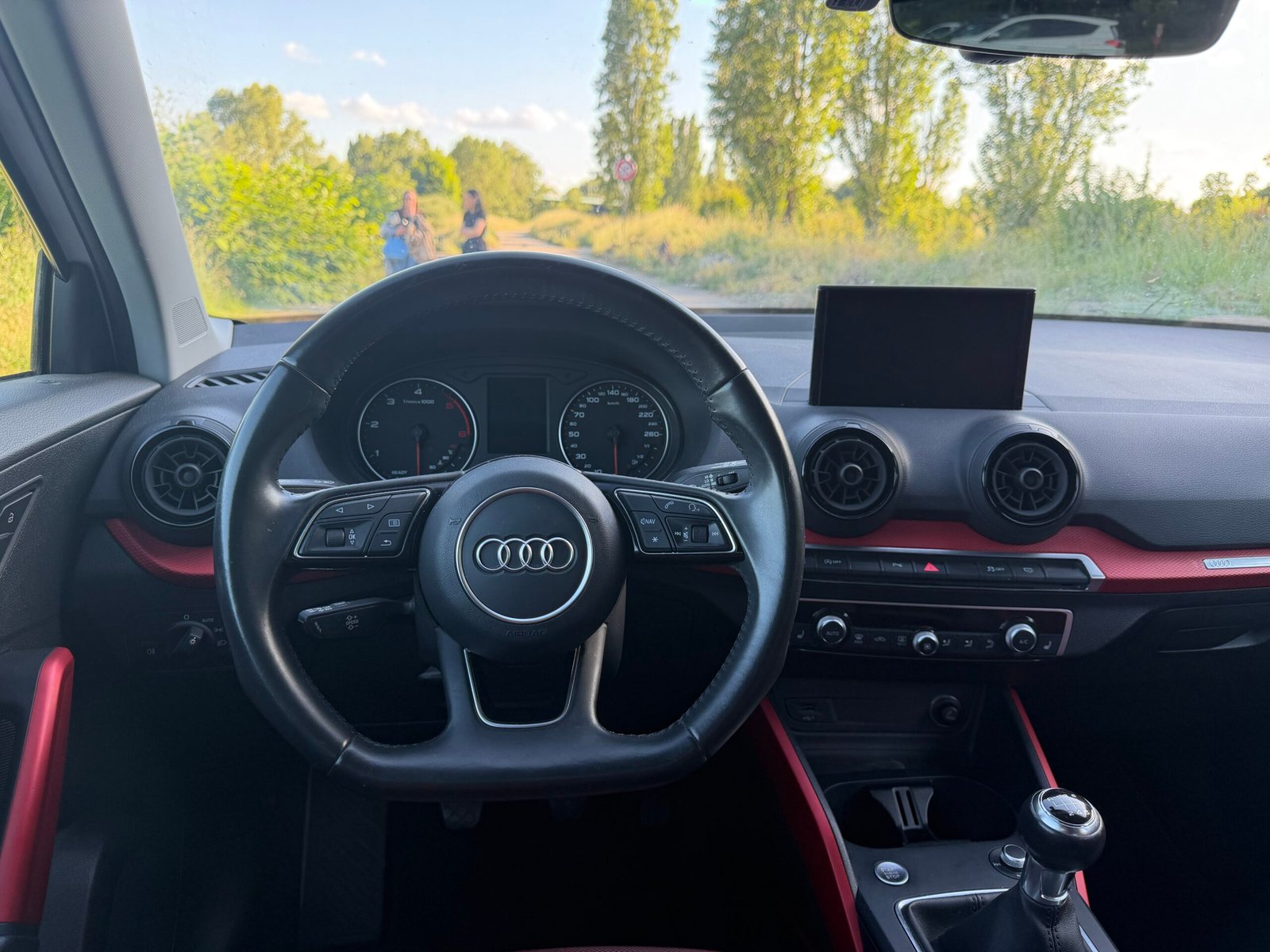 AUDI Q3 1,6 TDI Sport