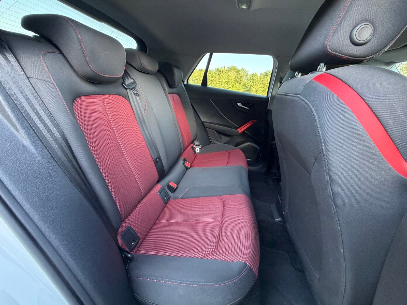 AUDI Q3 1,6 TDI Sport