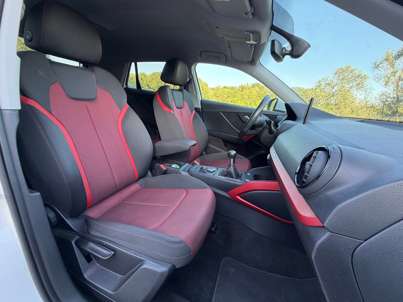 AUDI Q3 1,6 TDI Sport