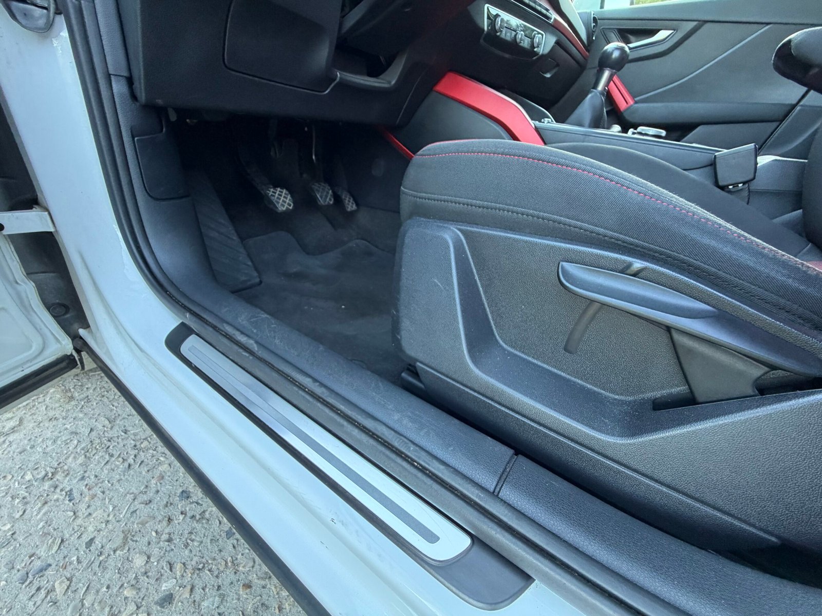 AUDI Q3 1,6 TDI Sport