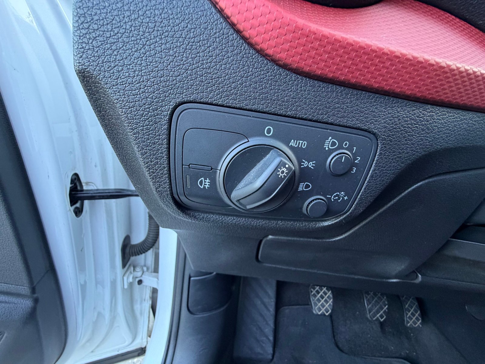 AUDI Q3 1,6 TDI Sport