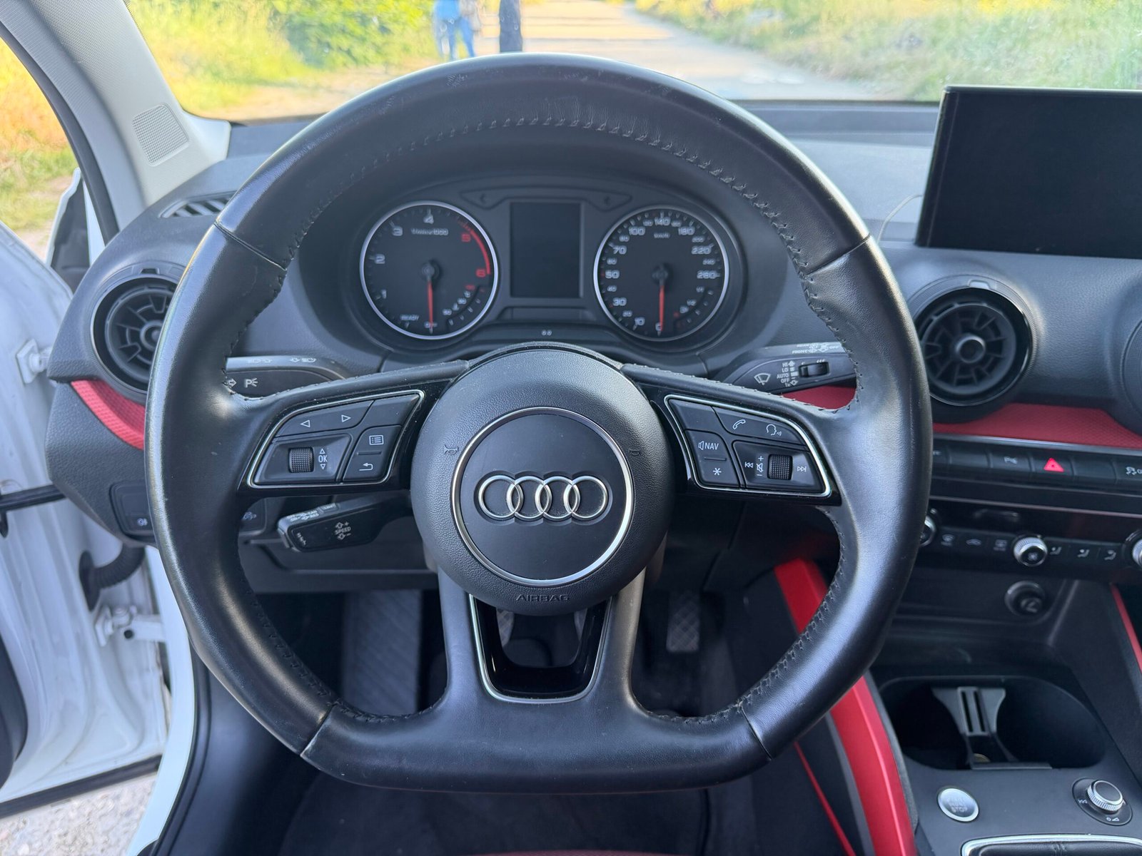 AUDI Q3 1,6 TDI Sport