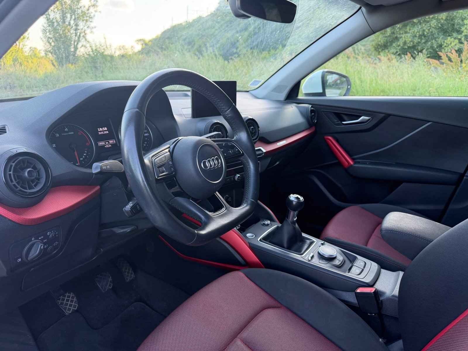 AUDI Q3 1,6 TDI Sport