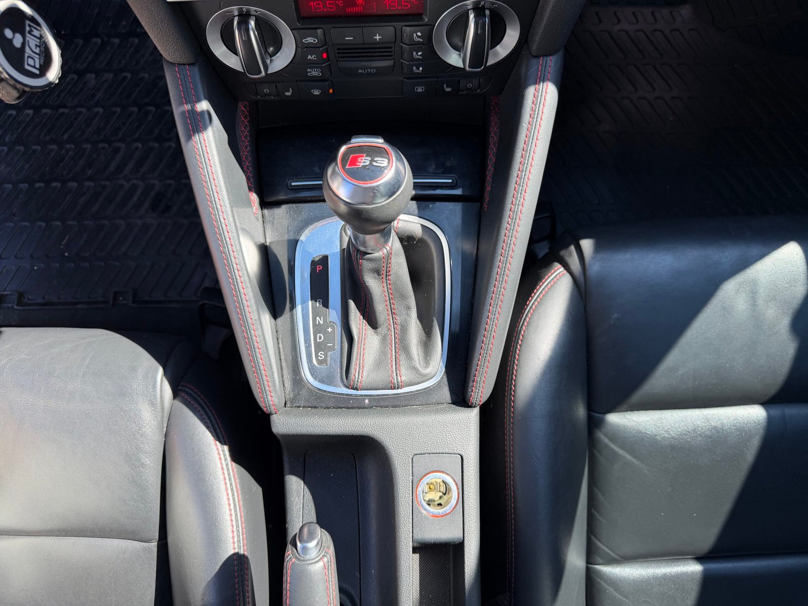 AUDI S3 II – Quattro Sportback 2.0 TFSi 16V S-Tronic 311 cv Boîte auto