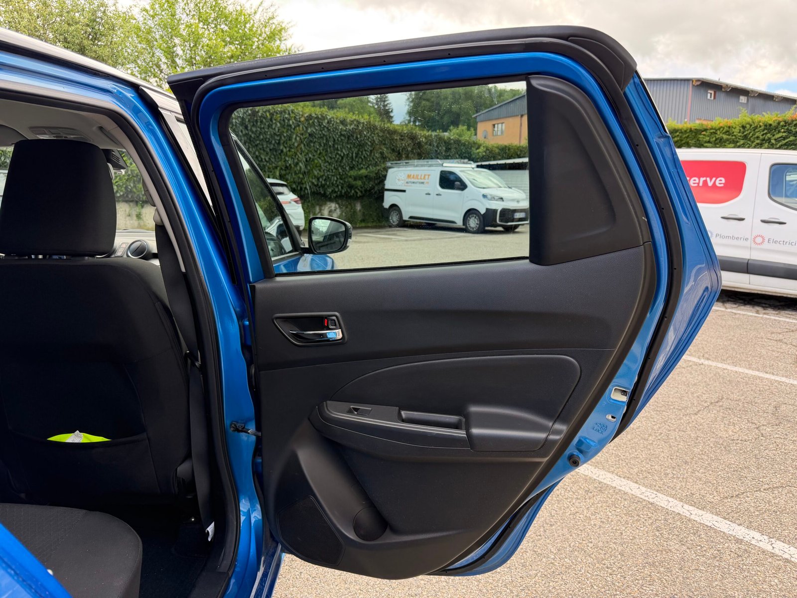 Suzuki Swift II 1.2 Dualjet 16V Hybrid 16V SHVS Allgrip