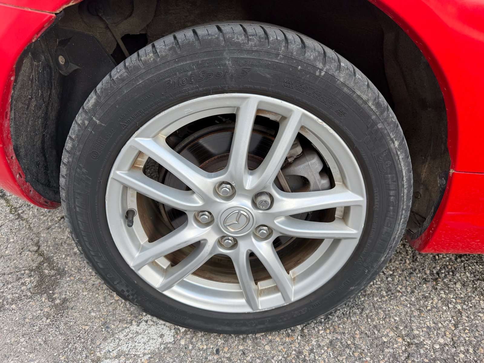 MAZDA MX-5 1.8 126 cv MZR Elegance Cuir CHAUFFANTS