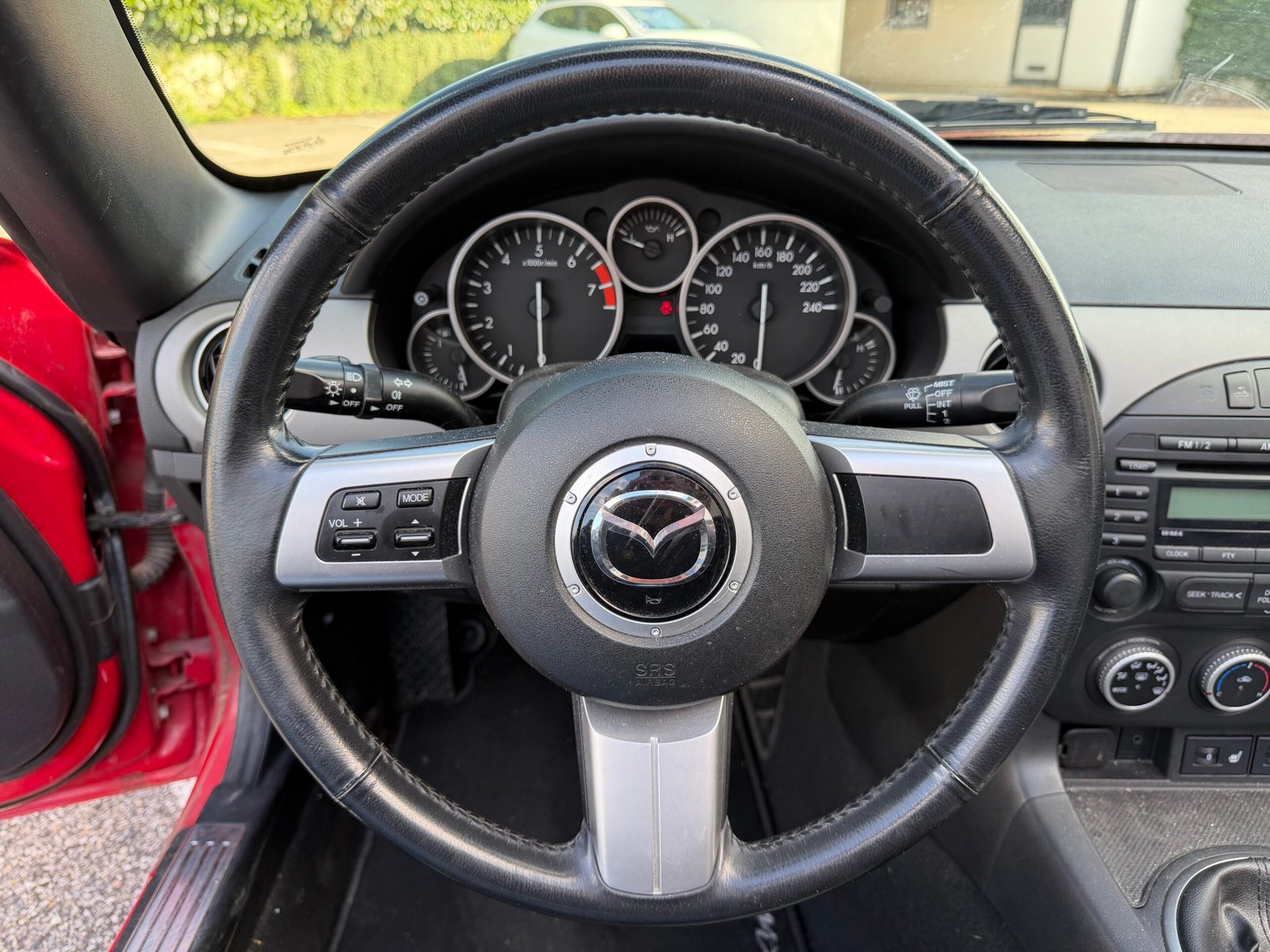 MAZDA MX-5 1.8 126 cv MZR Elegance Cuir CHAUFFANTS