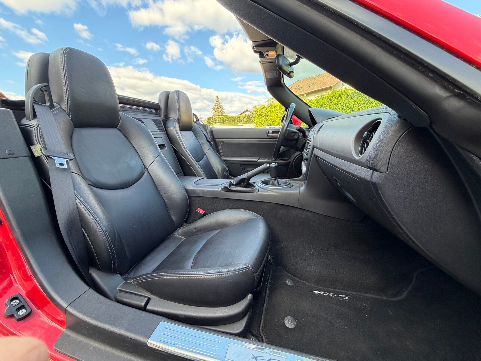 MAZDA MX-5 1.8 126 cv MZR Elegance Cuir CHAUFFANTS