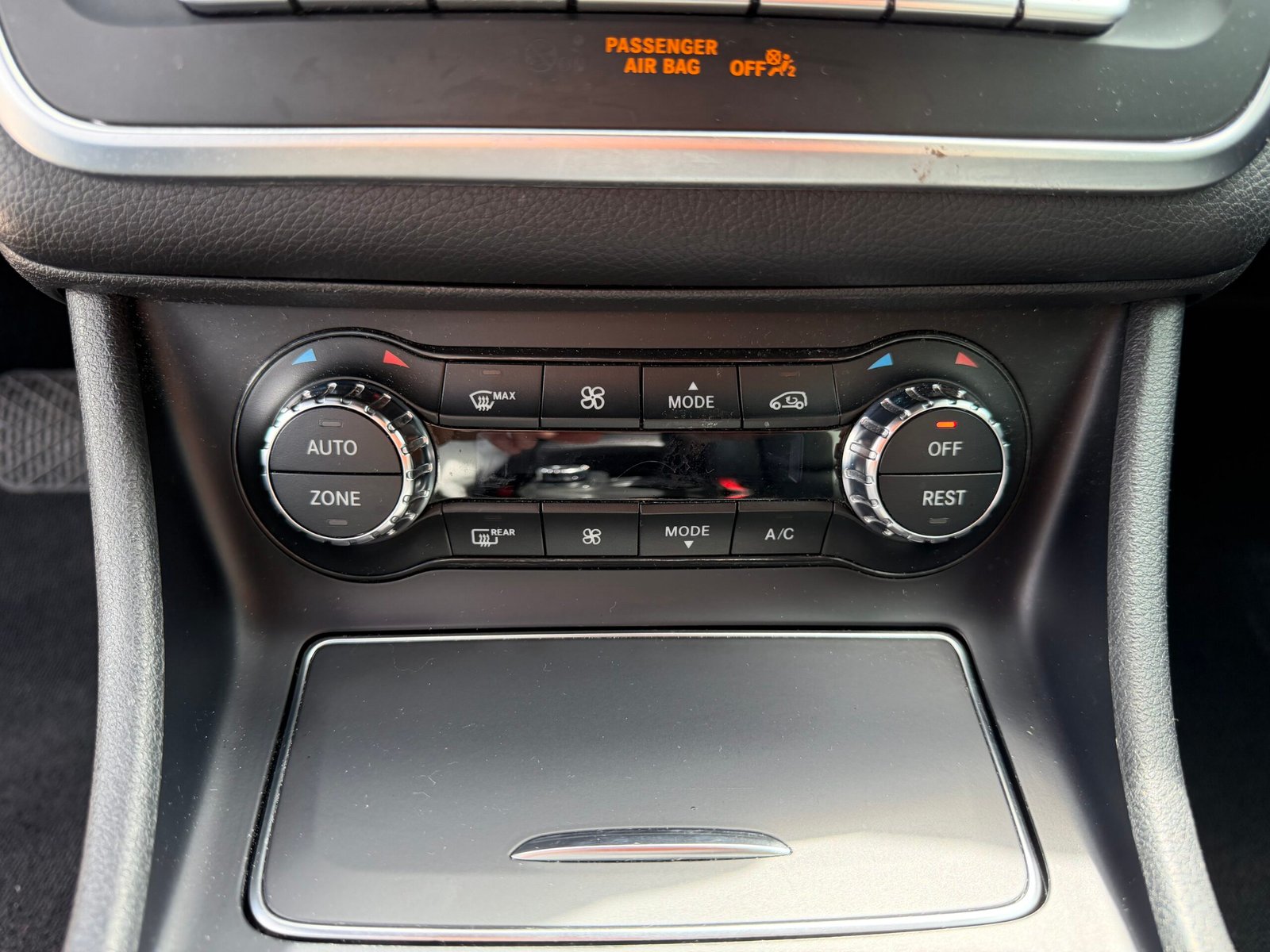MERCEDES-BENZ Classe GLA – Phase 2 200 2.1 d 16V 7G-DCT 136 cv Boîte auto