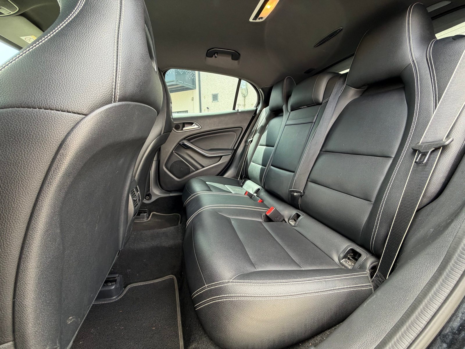 MERCEDES-BENZ Classe GLA – Phase 2 200 2.1 d 16V 7G-DCT 136 cv Boîte auto