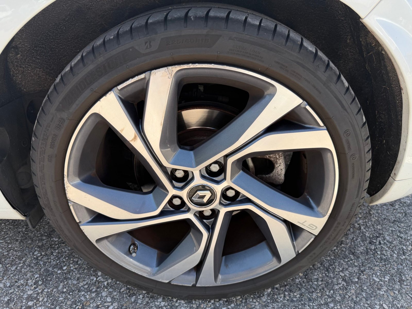 RENAULT Mégane IV GT 1.6 TCe 16V 4RD EDC7 205 cv