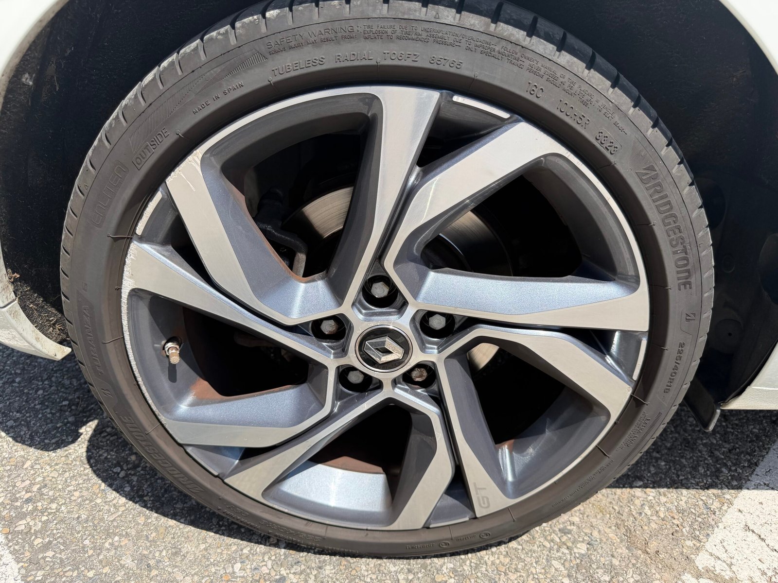 RENAULT Mégane IV GT 1.6 TCe 16V 4RD EDC7 205 cv
