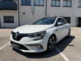 RENAULT Mégane IV GT 1.6 TCe 16V 4RD EDC7 205 cv