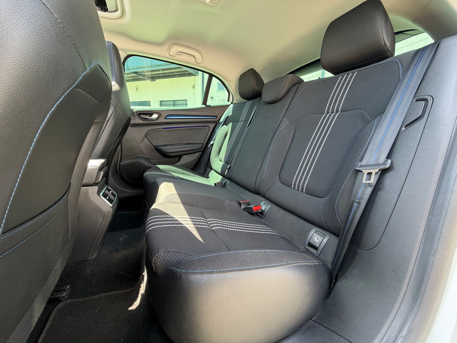 RENAULT Mégane IV GT 1.6 TCe 16V 4RD EDC7 205 cv