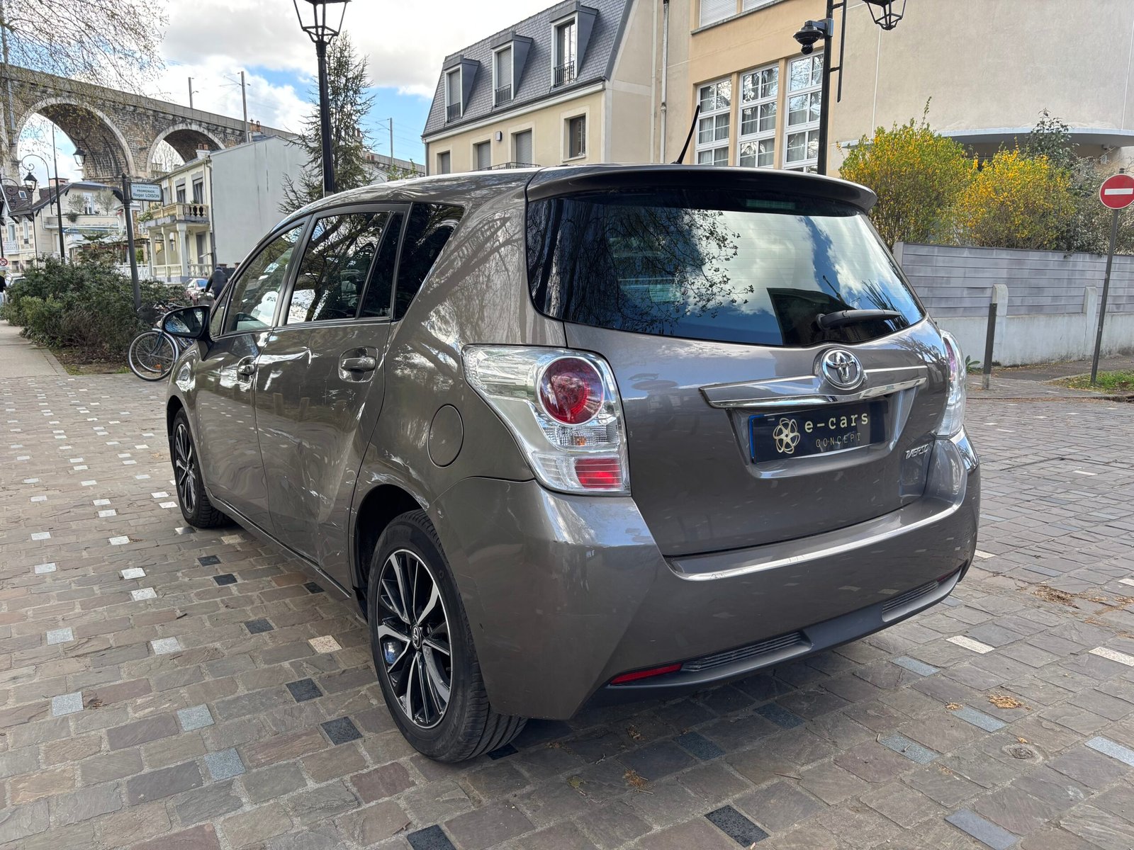 TOYOTA Verso Phase 2 1.6 112ch