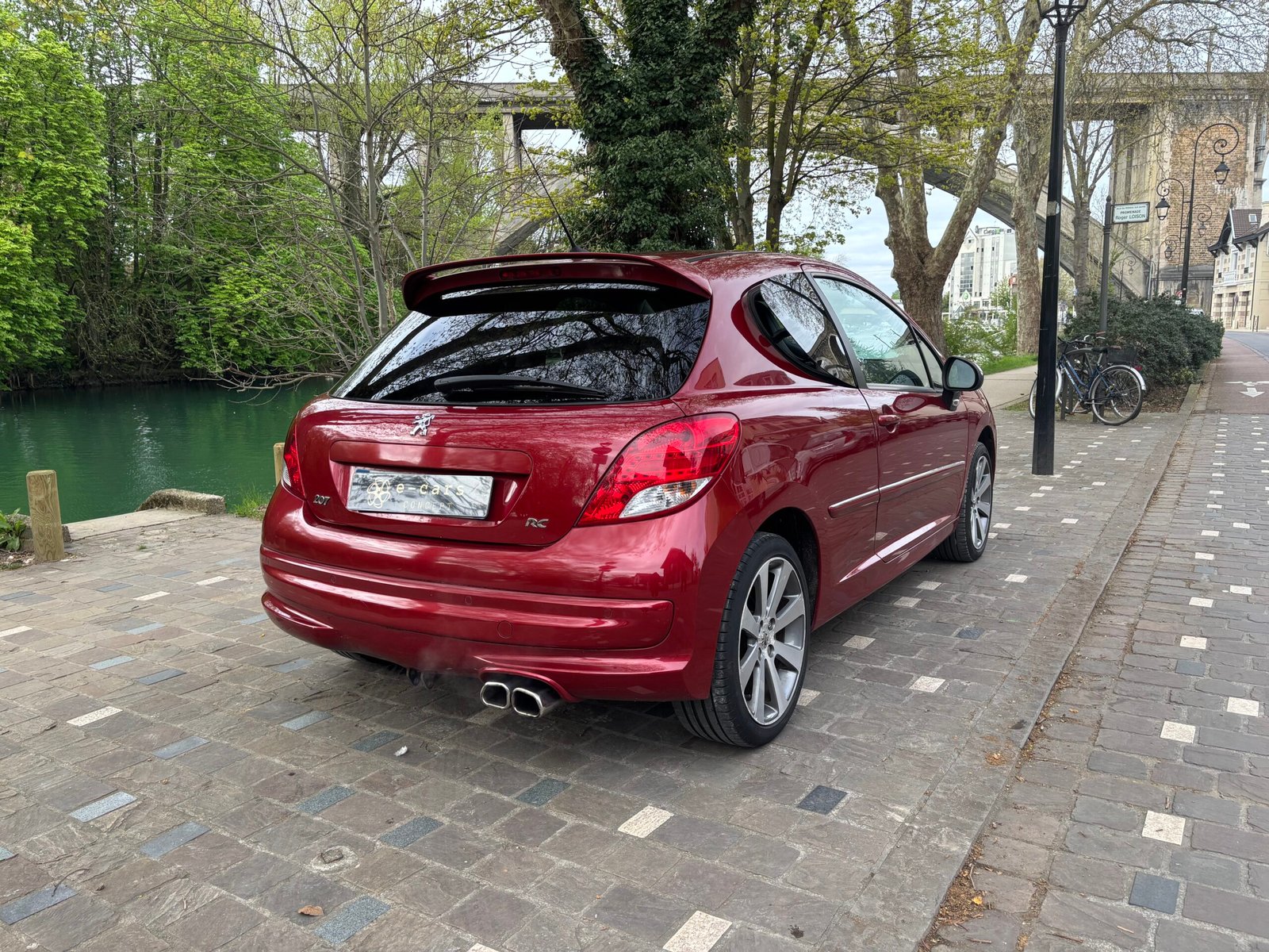 PEUGEOT 207 RC 1.6 THP 175ch