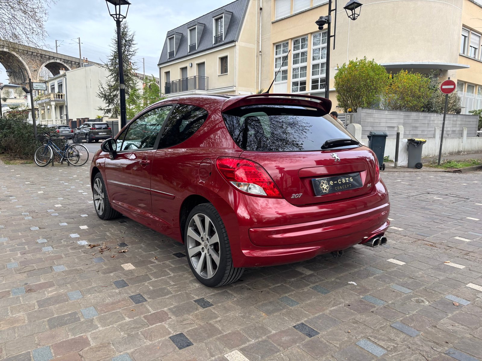 PEUGEOT 207 RC 1.6 THP 175ch