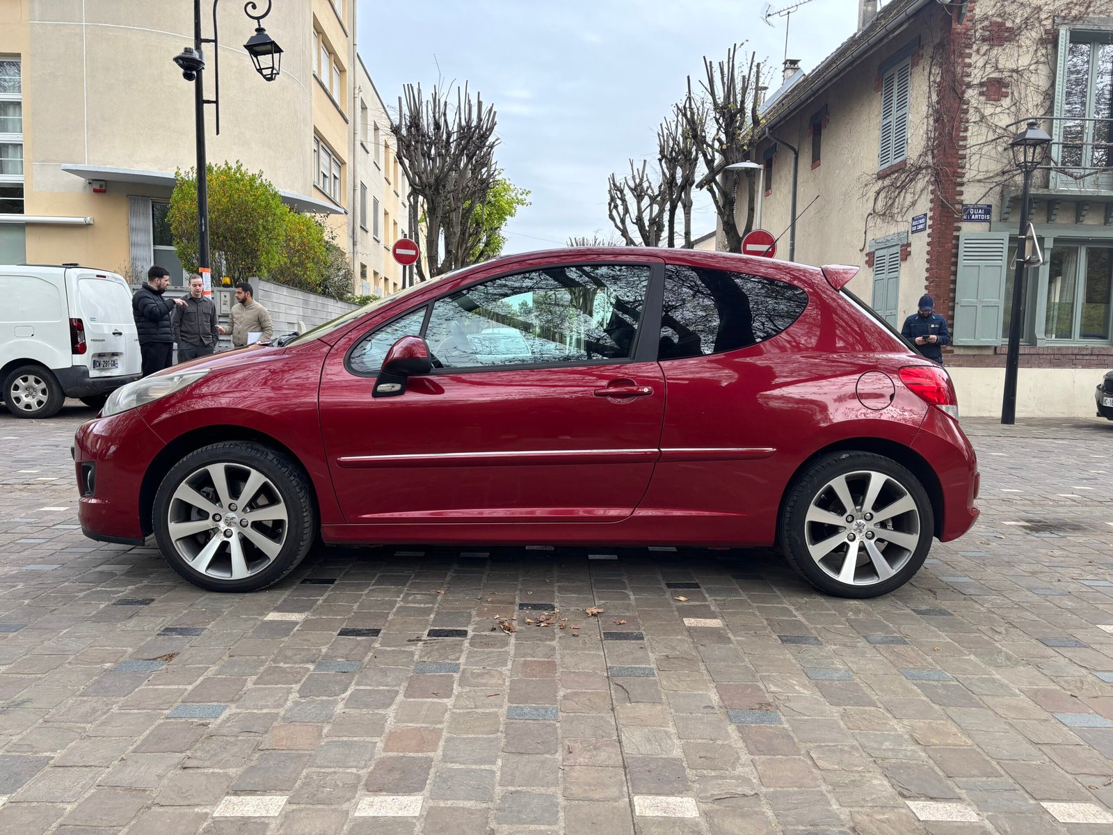 PEUGEOT 207 RC 1.6 THP 175ch