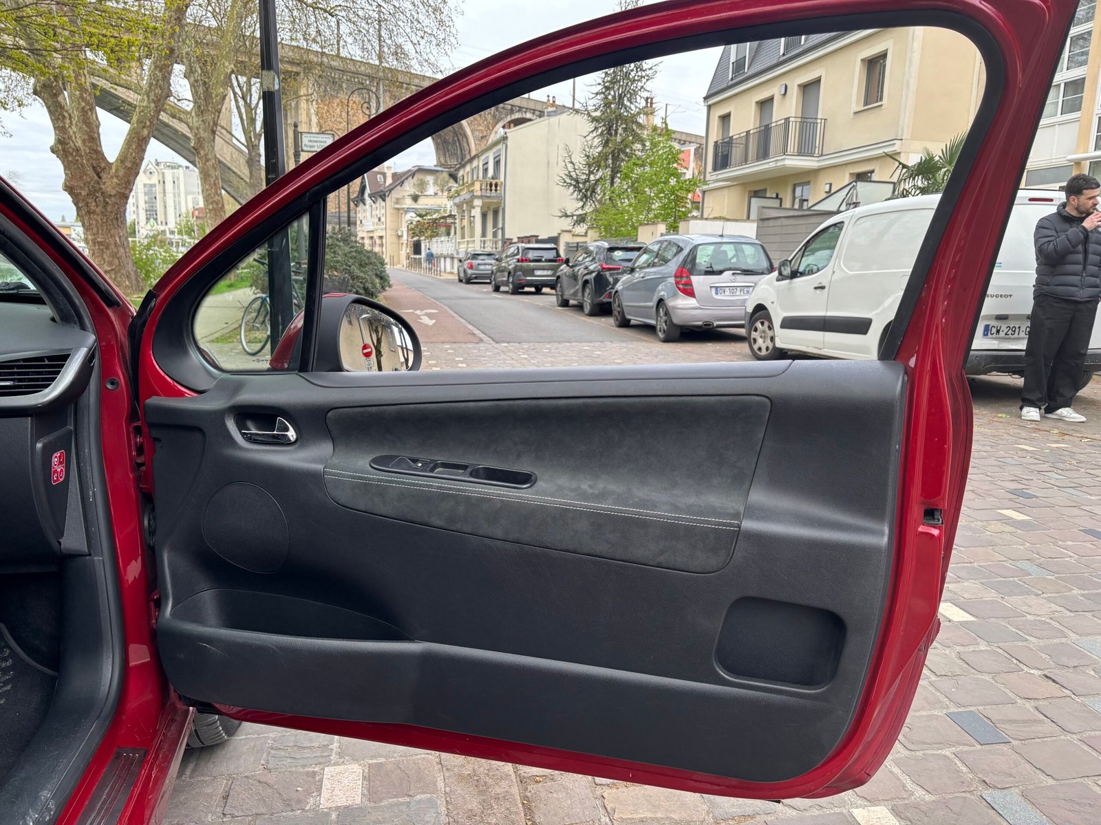PEUGEOT 207 RC 1.6 THP 175ch