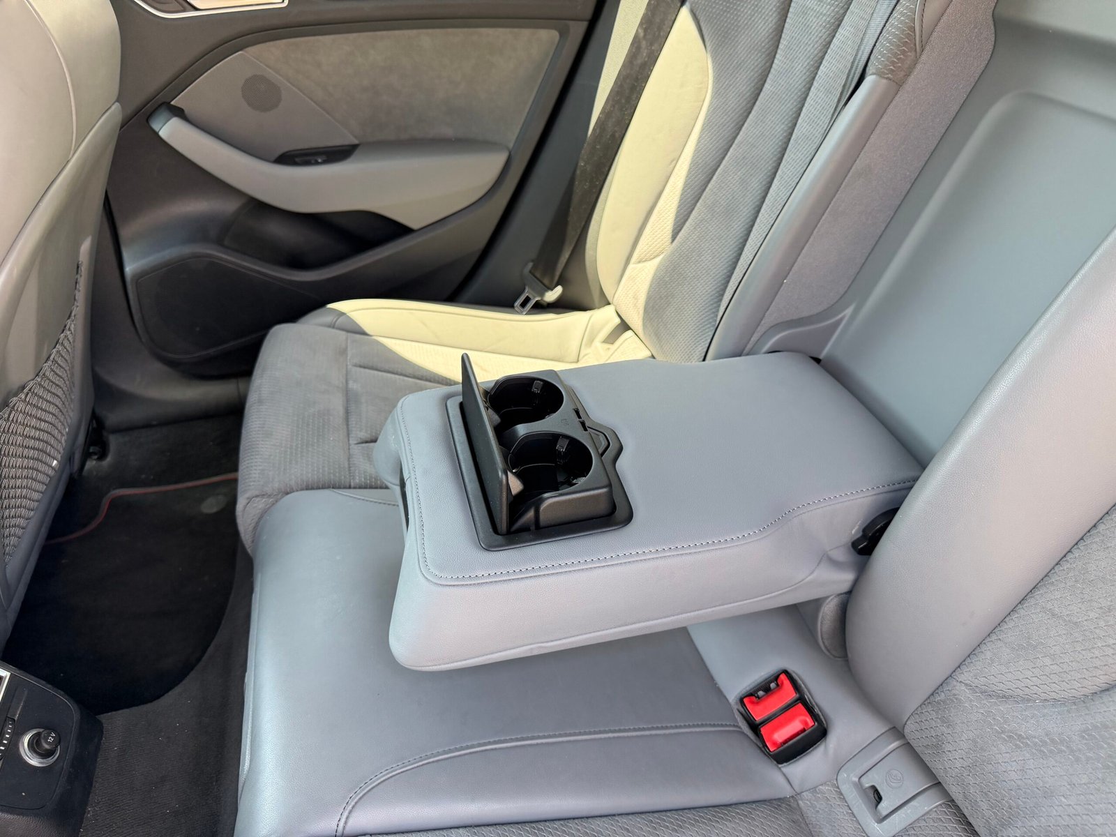 AUDI S3 – Quattro Phase 2 Sportback 2.0 TFSi S-Tronic7 300 cv