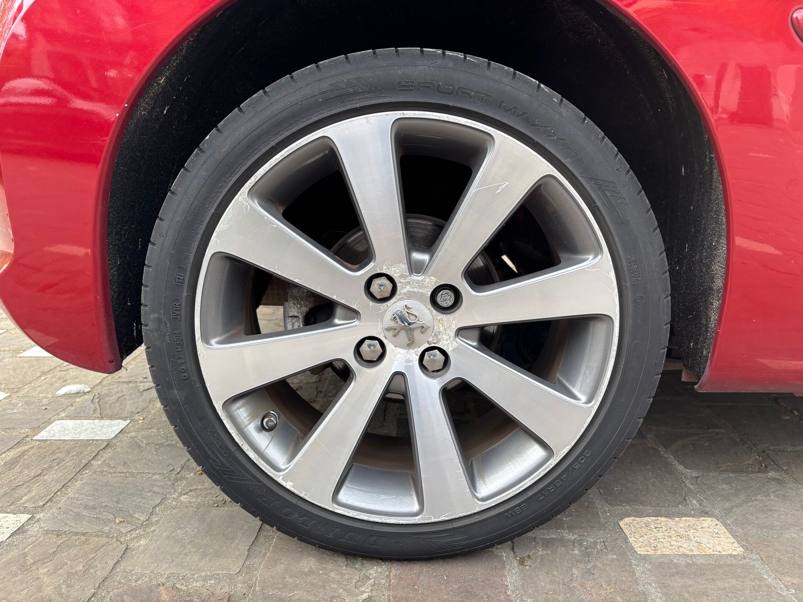 PEUGEOT 207 RC 1.6 THP 175ch