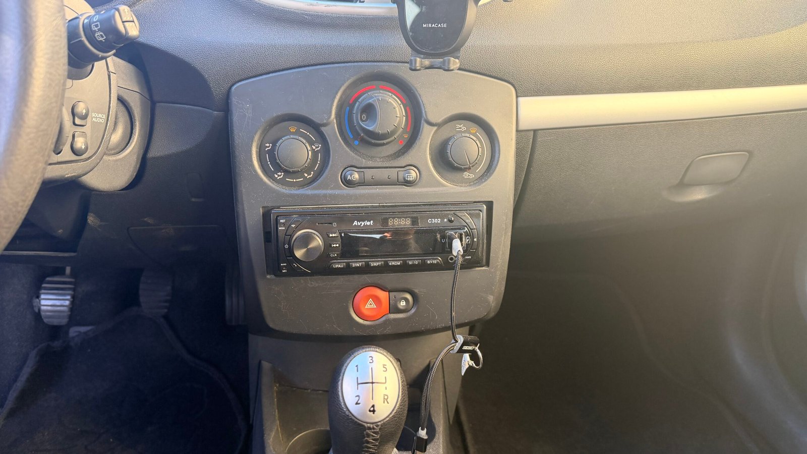 RENAULT CLIO 3 1.2TCE * 67000km