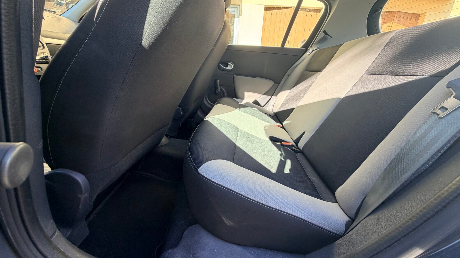 RENAULT CLIO 3 1.2TCE * 67000km