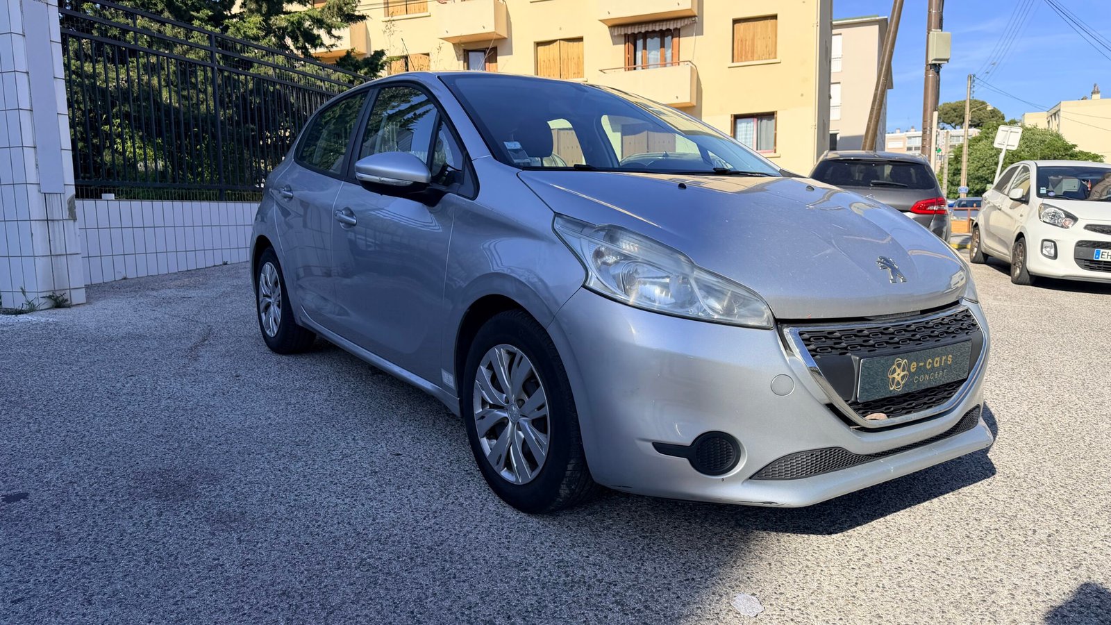PEUGEOT 208 1.4 HDI 2PL