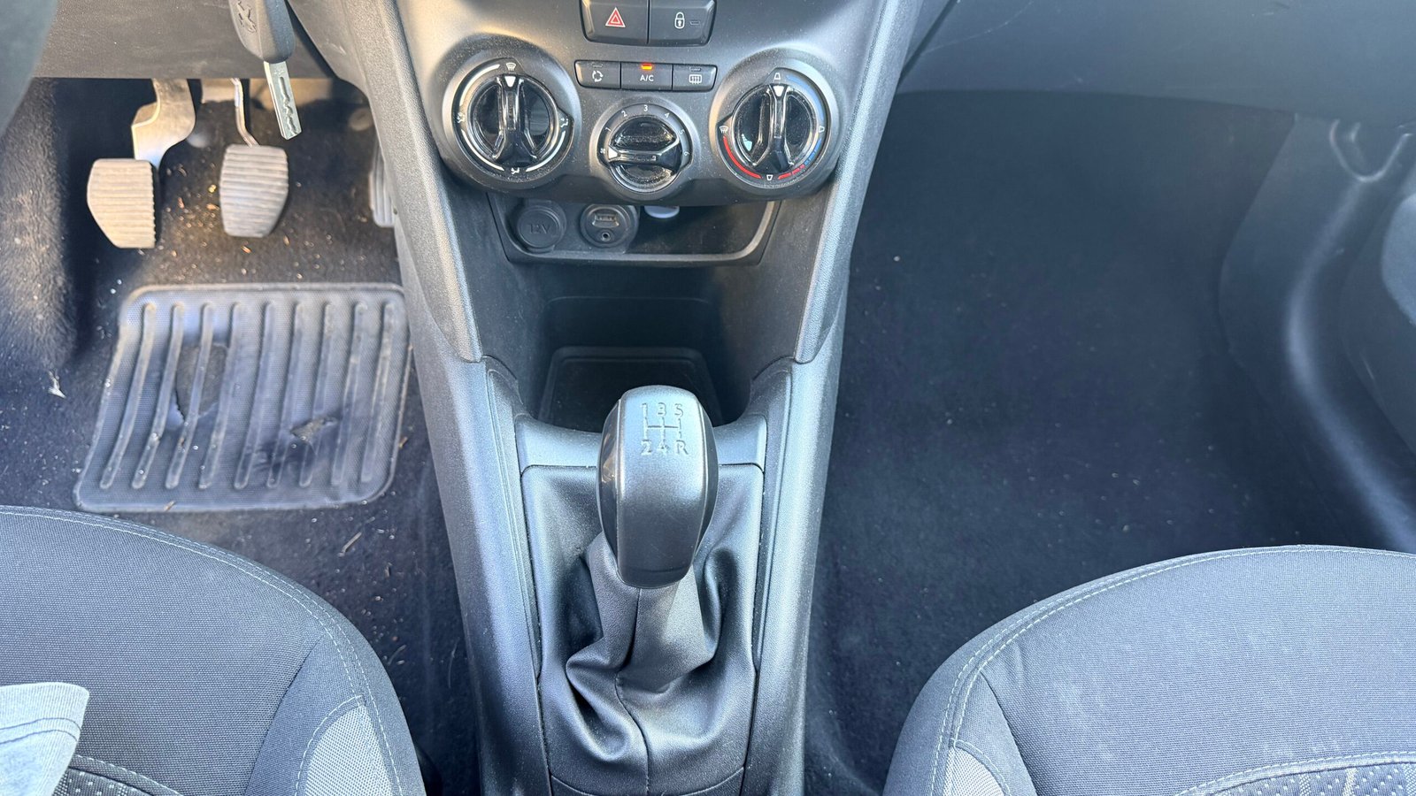 PEUGEOT 208 1.4 HDI 2PL