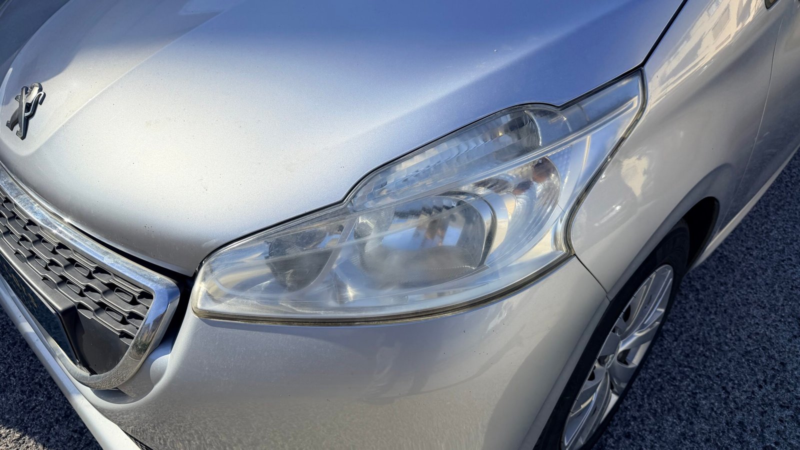 PEUGEOT 208 1.4 HDI 2PL
