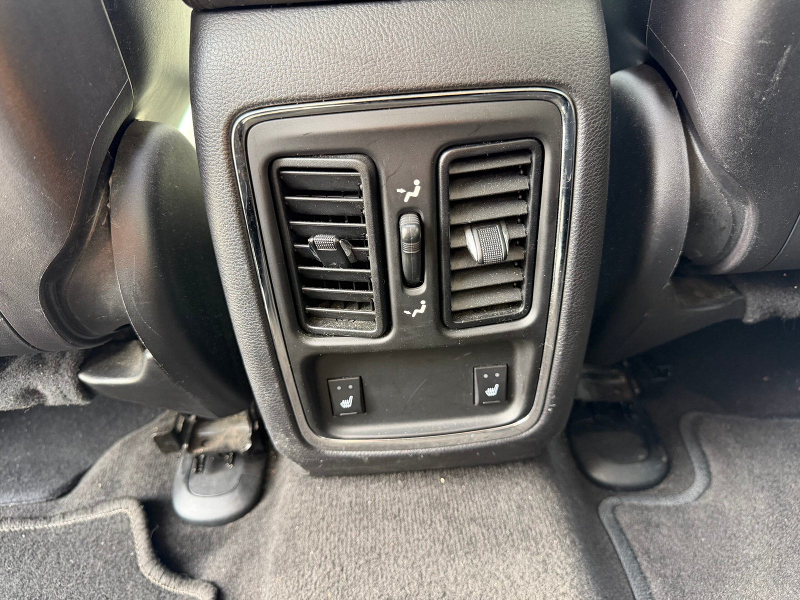 Jeep Grand Cherokee Overland 3.0 CRD V6 241cv Boîte auto