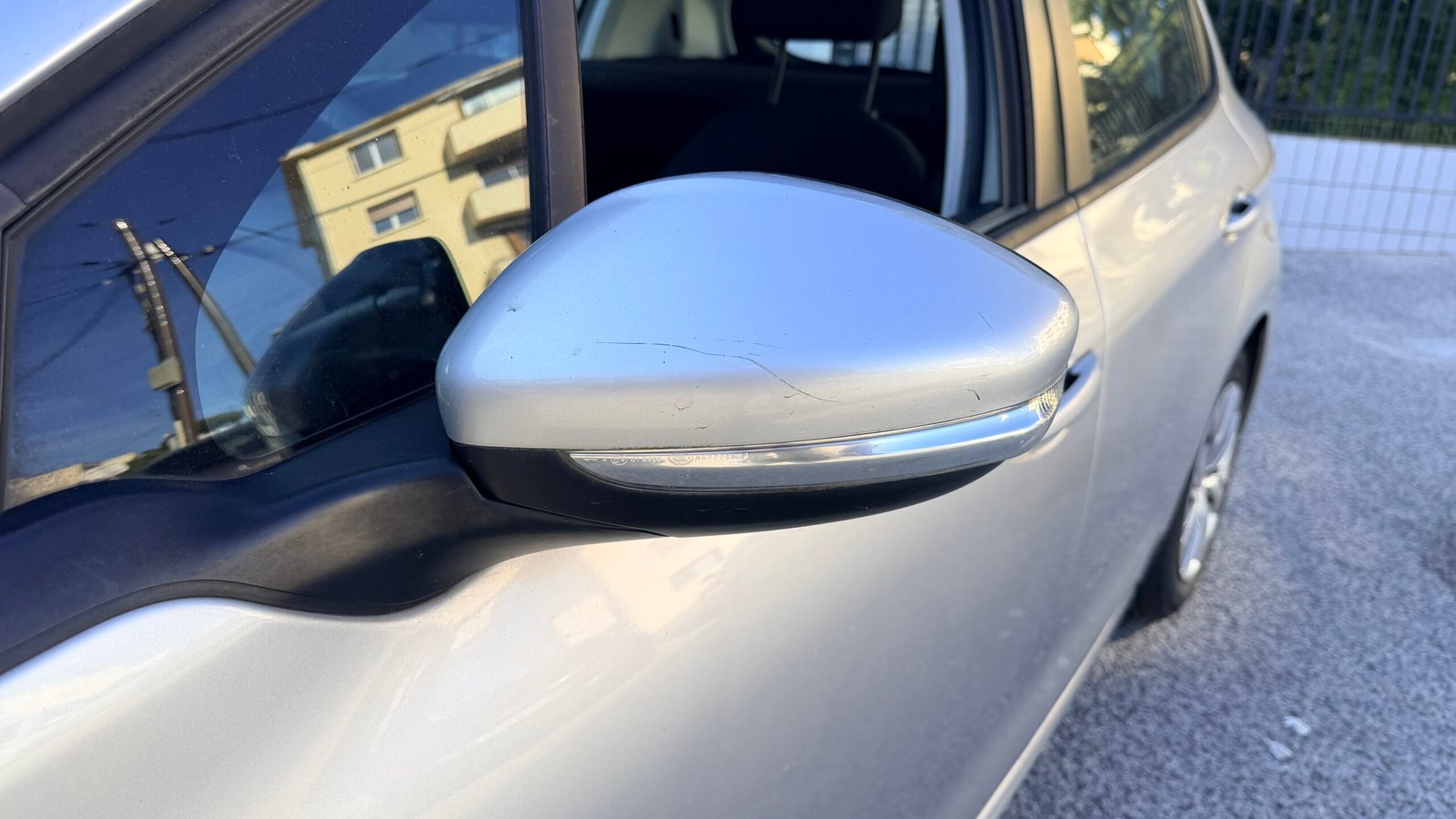 PEUGEOT 208 1.4 HDI 2PL