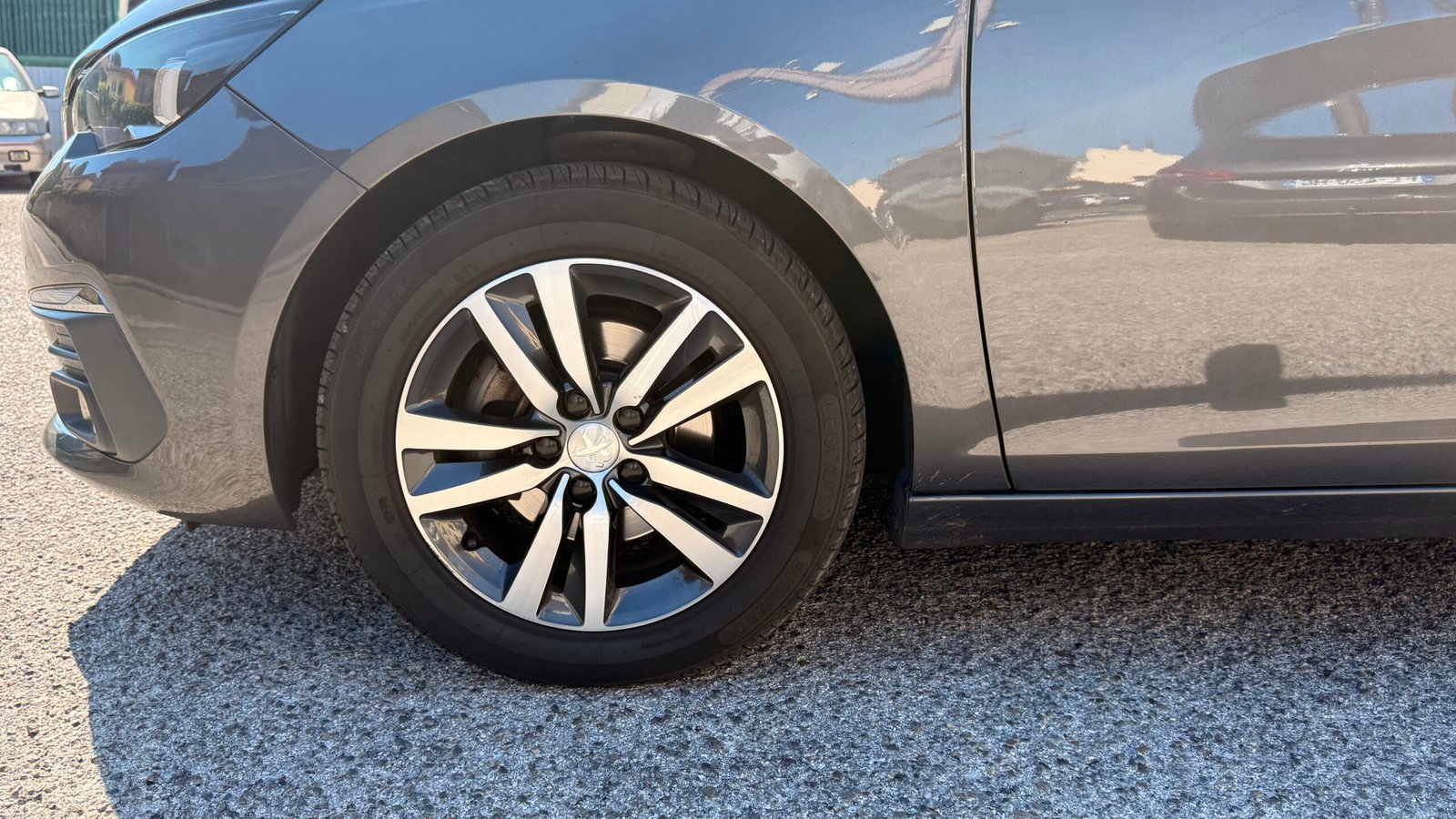 PEUGEOT 308 15BLUE HDI FINITION ALLURE BUSNESS