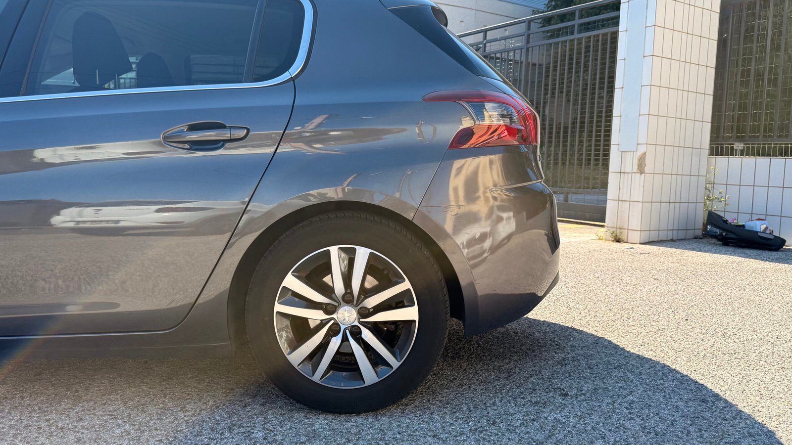 PEUGEOT 308 15BLUE HDI FINITION ALLURE BUSNESS