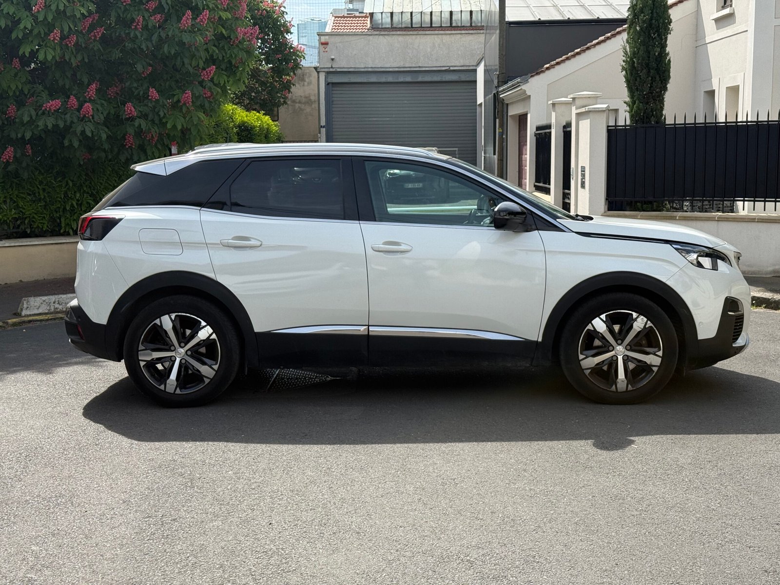 PEUGEOT 3008 1.2 THP 130 cv Boîte auto
